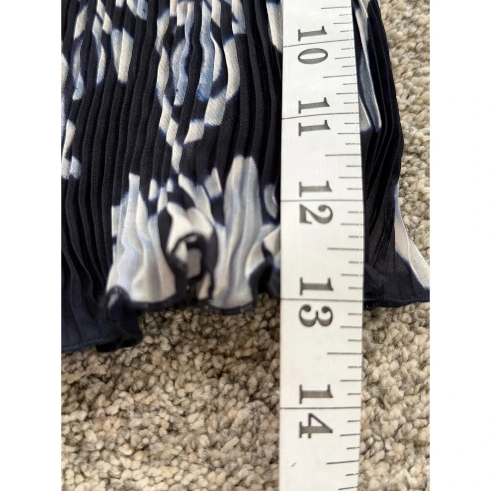 HM Conscious Pleated Camisole Top Navy White Ikat Print Spaghetti Strap Womens M - Picture 5 of 6